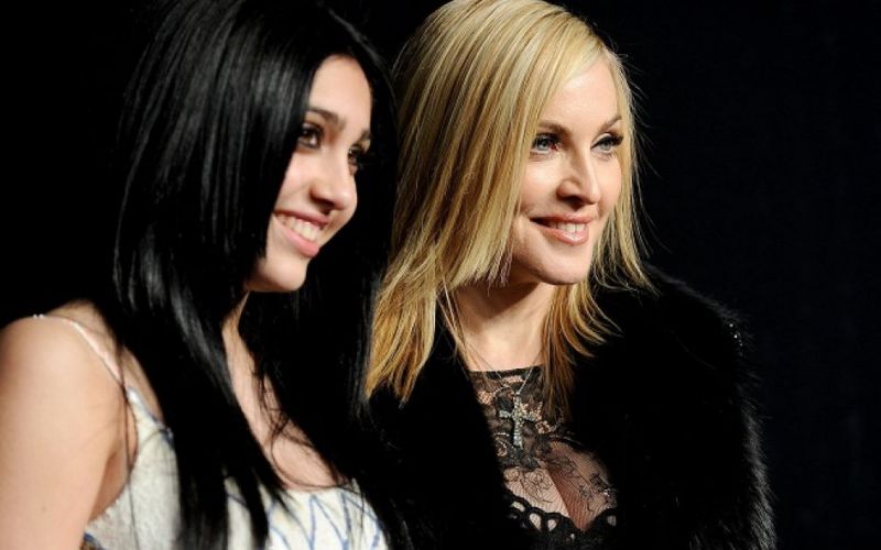madonna-mamma.jpg madonna-mamma.jpg